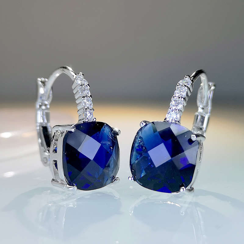Round Artificial Zircon Detail Silver Earrings