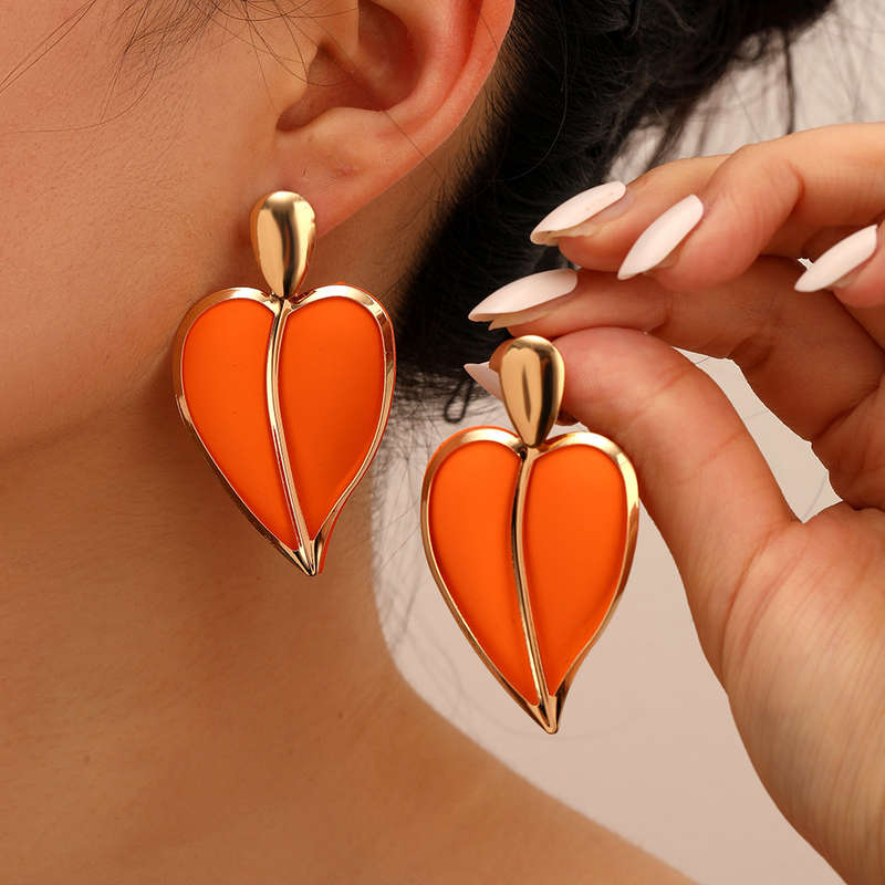 Heart Design Metal Detail Orange Earrings