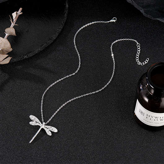 Silver Alloy Detail Dragonfly Design Necklace