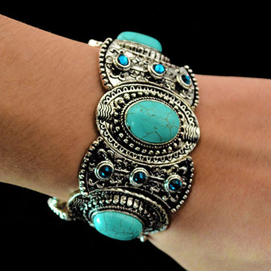 Oval Vintage Rhinestone Detail Turquoise Alloy Bangle