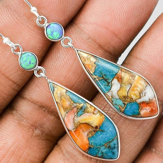 Cyan Geometric Pattern Metal Detail Earrings