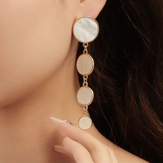 Round Design Gold Alloy Detail Earrings