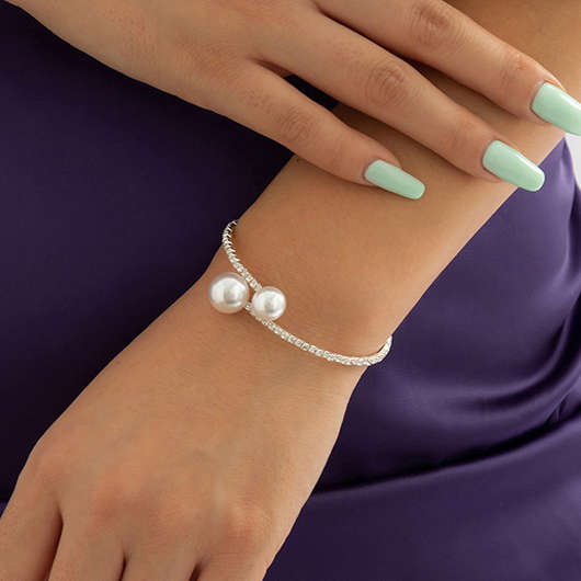 Rhinestone Detail Silvery White Pearl Bracelet