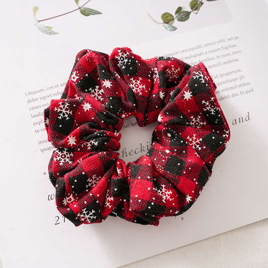 Christmas Plaid Round Red Snowflake Scrunchie