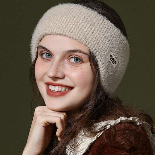 Beige Patchwork Letter Print windproof Earmuff