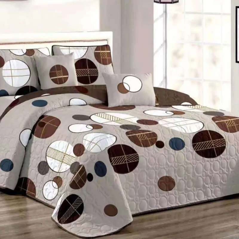 5 Piece Quilt Set Polka Dot Bedspread Set