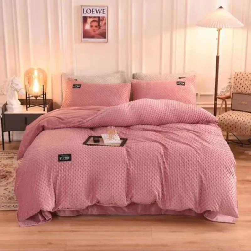 Polka Comforter Set