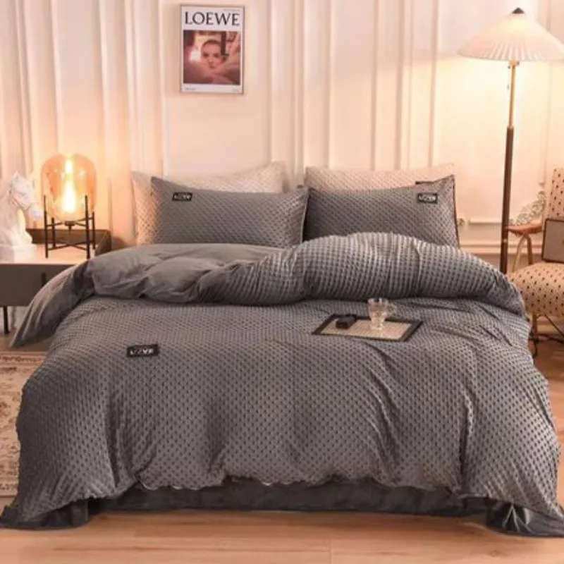 Polka Comforter Set