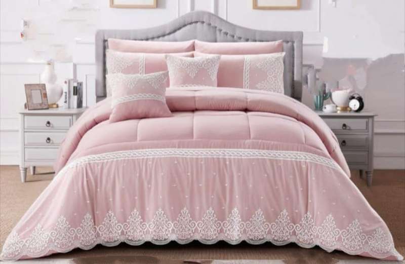 SMTE 7 Piece King Size Mut Stylish Print Design Comforter Set - Pink with keychain