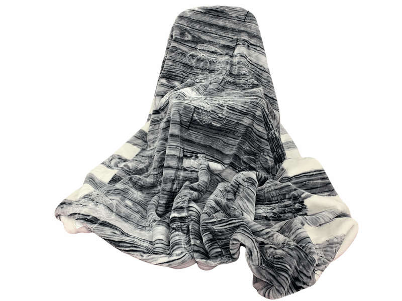 SMTE 2plyPure Mink Blanket Light Dark Grey Line Pattern with keychain