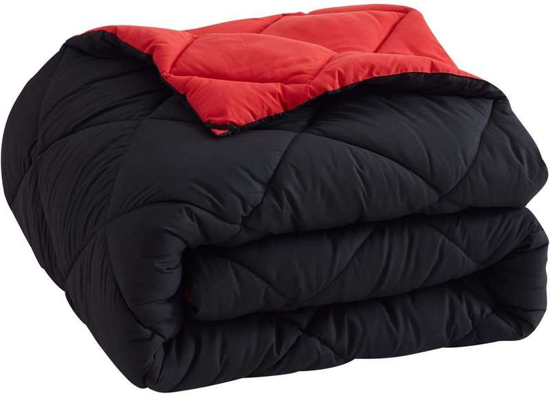 SMTE 5 Piece Red/Black Reversible Comforters - Double with keychain