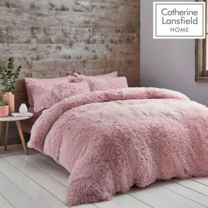 SMTE 3 Piece Fluffy Comforters - Pink with keychain