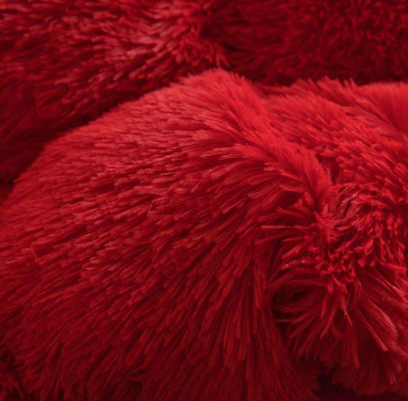 SMTE 3 Piece Fluffy Comforters - Red with keychain