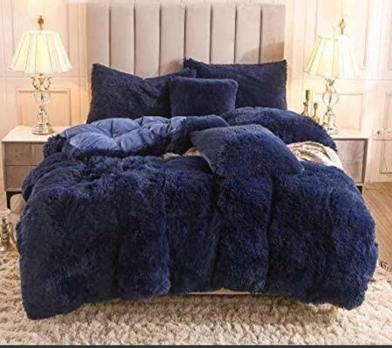 SMTE 3 Piece Fluffy Comforters - Blue with keychain