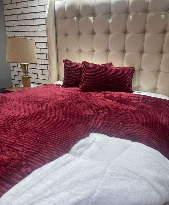 SMTE 3 Piece Fleece Comforter Set 08 - Double with keychain