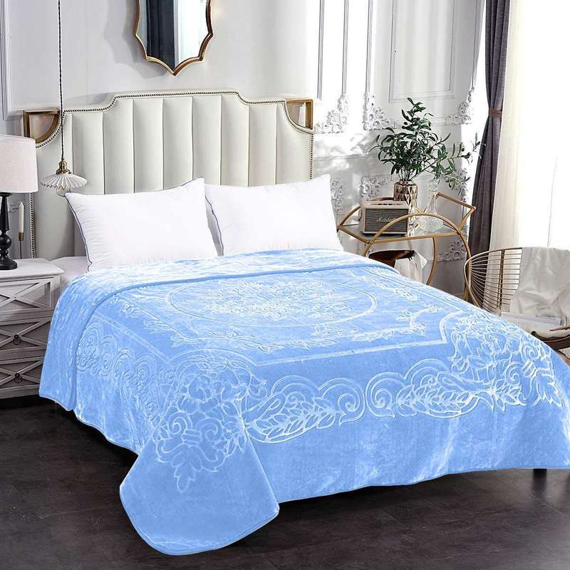 SMTE Camel - Luxury Mink Blanket 220x200cm - Warm Winter Fleece - Baby Blue with keychain