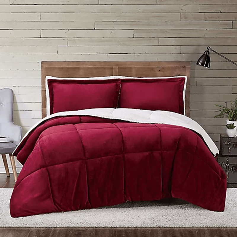 SMTE 3 Piece Fleece Comforter Set - Red with keychain
