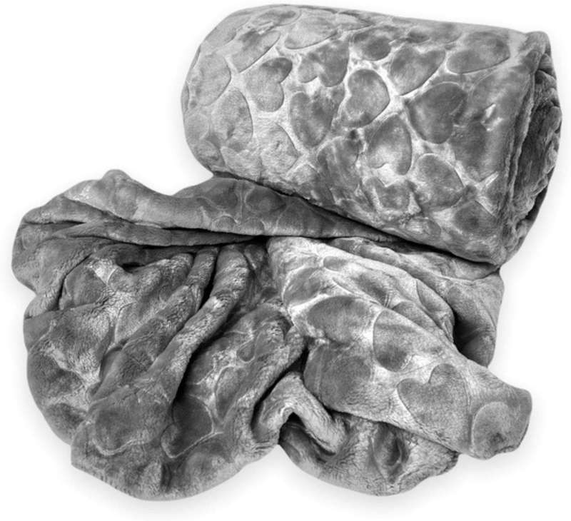 SMTE Polyester Heart All Double?Fleece Blanket - Grey with keychain