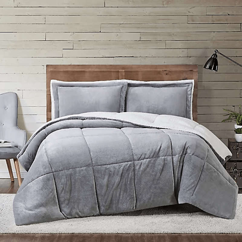 SMTE 3 Piece Fleece Comforter Set - Grey with keychain