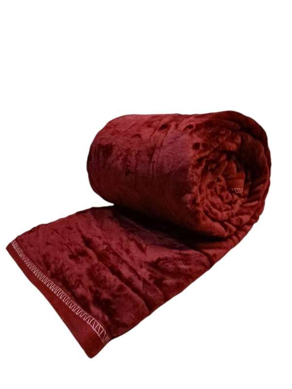 SMTE Fleece Blanket - Double Size: 200cm x 230cm - Red with keychain