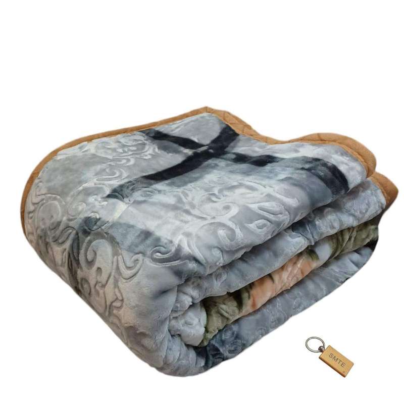 Smte :Cozy 2-Ply Non-Fiber Blanket: Keep Your Winter Warm +Smte Keyring - Grey with keychain