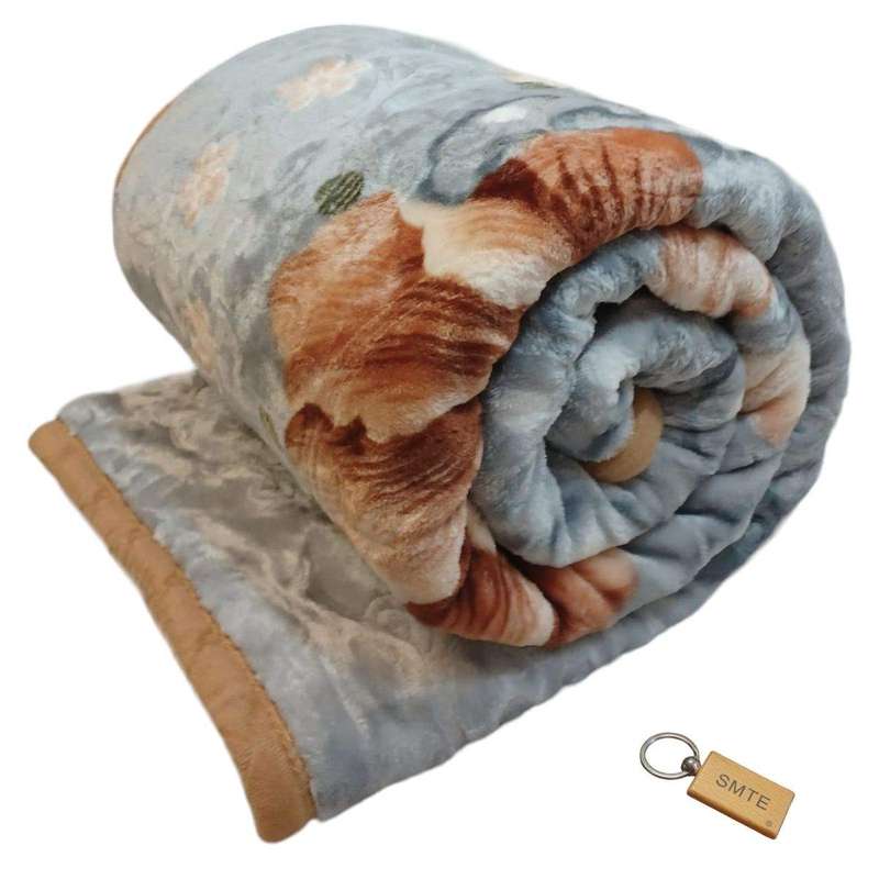 Smte :Cozy 2-Ply Non-Fiber Blanket: Keep Your Winter Warm +Smte Keyring - White Mix with keychain