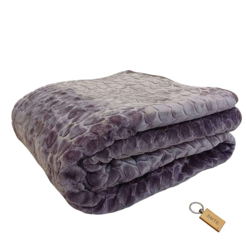 SMTE Simple Comfort - The Plain 1 Ply Blanket and Keyring - Grey with keychain