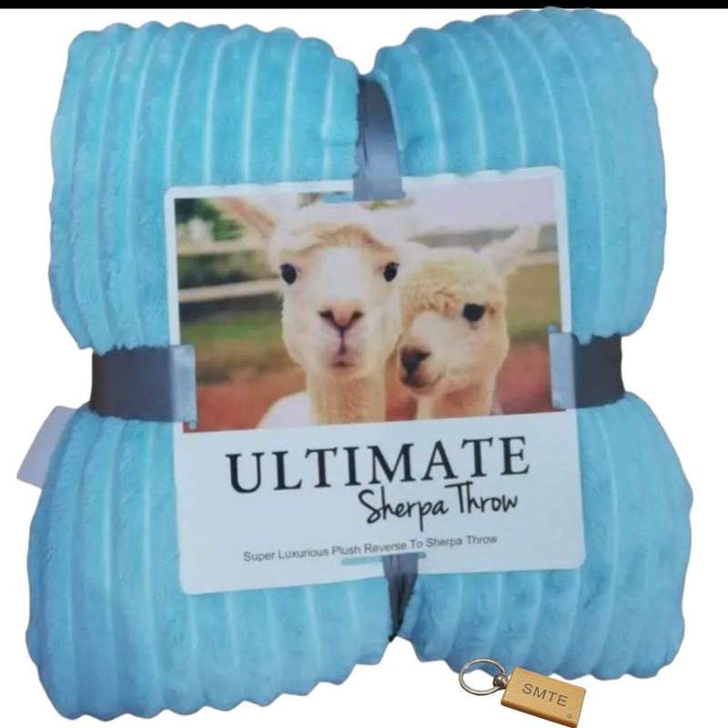 SMTE Serpa Soft and Fluffy Fleece Blanket with Keychain - Queen Sized - Baby Blue