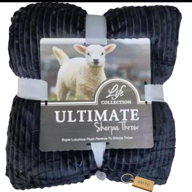 SMTE Serpa Soft and Fluffy Fleece Blanket with Keychain - Queen Sized - Black