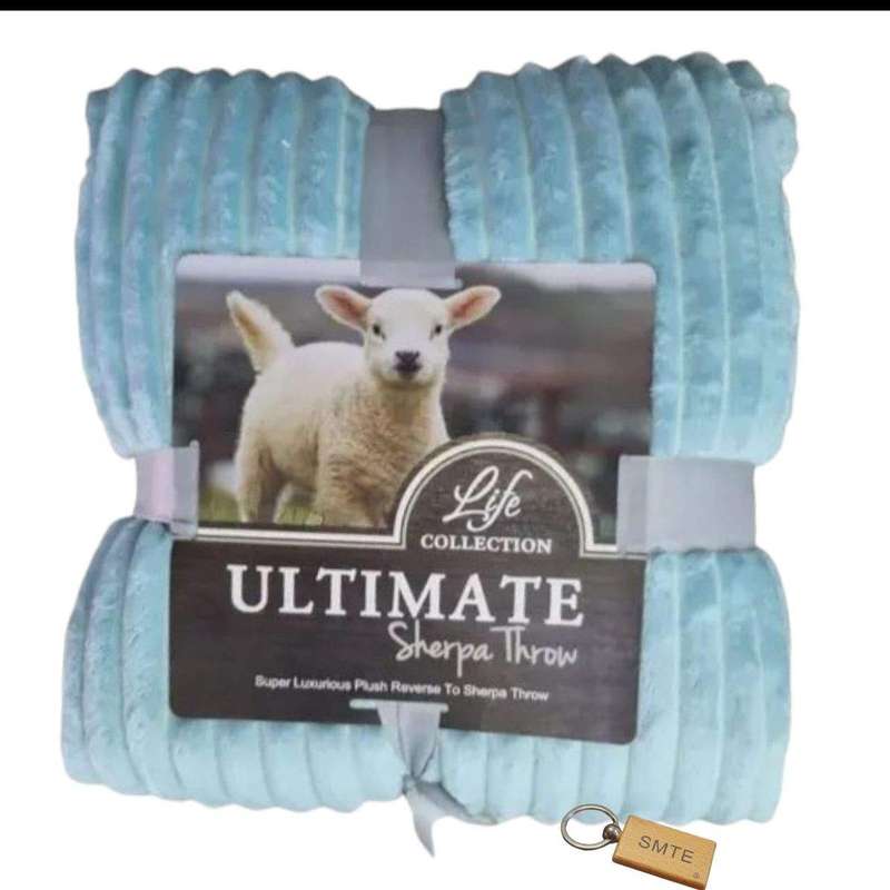 SMTE Serpa Soft and Fluffy Fleece Blanket with Keychain - Queen Sized - Sky Blue