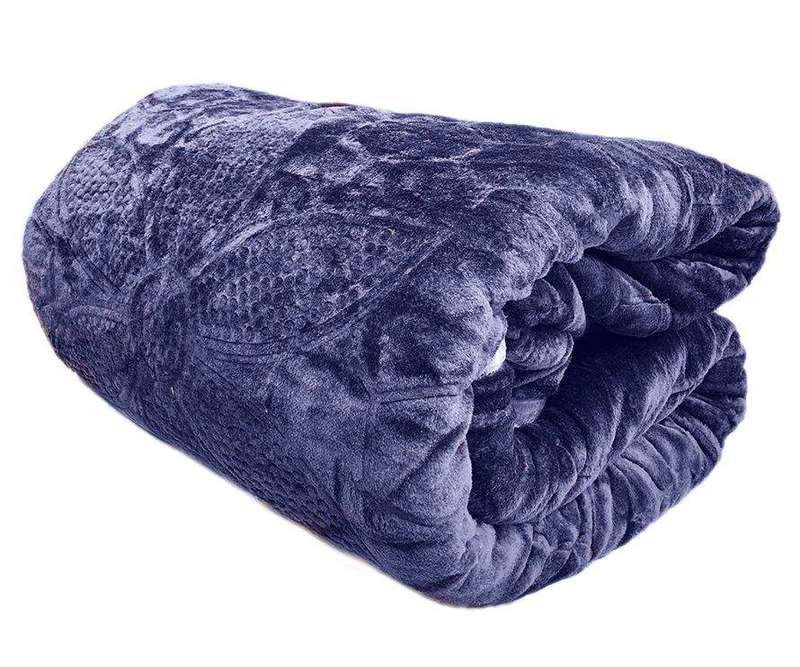 SMTE Super Soft Heavy Quality Mink & Embossed Blanket - Dark Grey with keychain