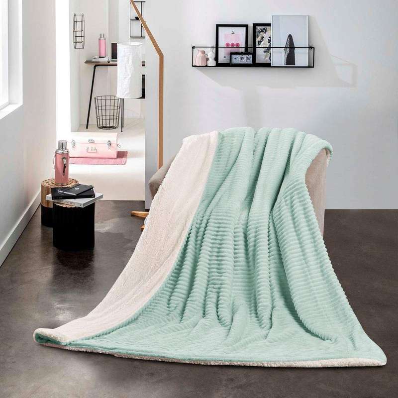 SMTE New Reversible Super Soft Throw Striped Flannel Sherpa Blanket - Green with keychain