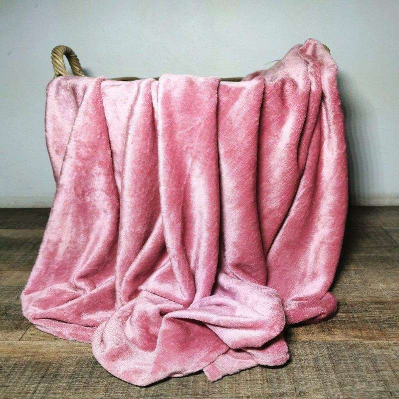 SMTE Blanket Throw Flannel Fleece - 150 x 200cm - Pink with keychain