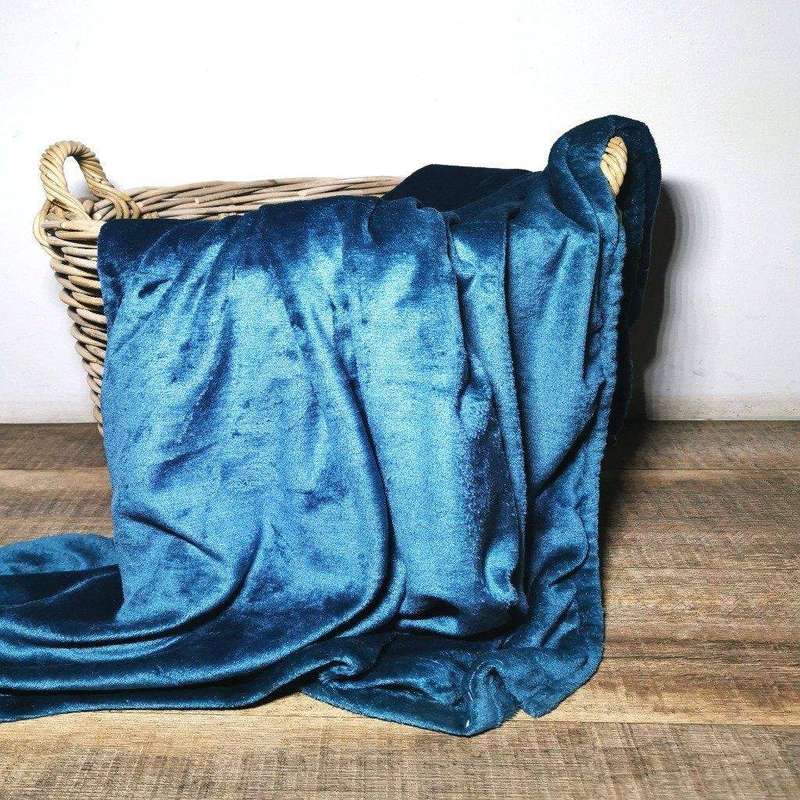 SMTE Blanket Throw Flannel Fleece - 150 x 200cm - Teal with keychain