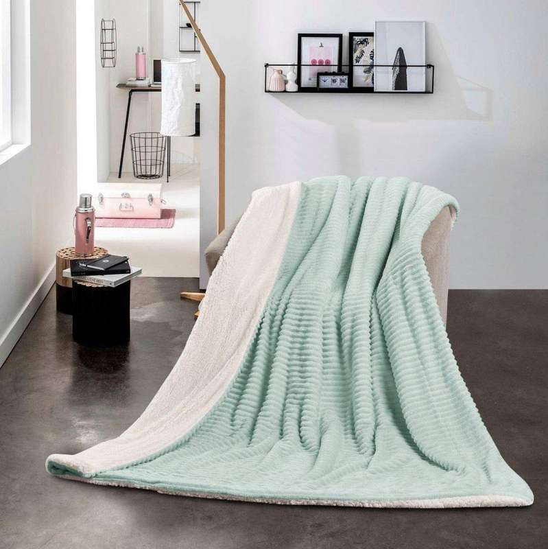 SMTE Sastro - New Reversible Throw Striped Flannel Sherpa Fleece Blanket - Light Green with keychain