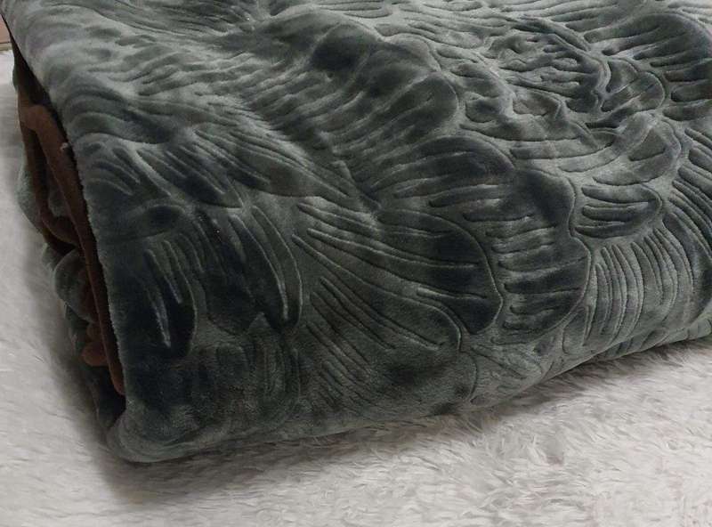 SMTE Queen Size IYWA Blanket - One-Ply - Warm And Soft with keychain