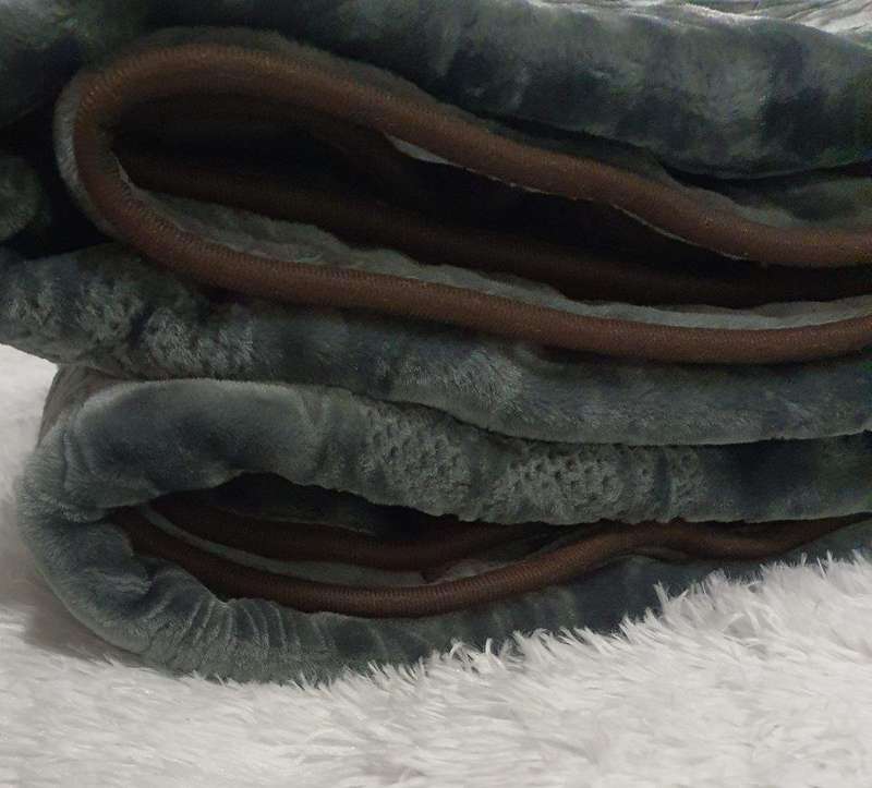 SMTE New Double Size Blanket - One-Ply - Warm And Soft with IYWA Tieback - Spanish Grey with keyc...