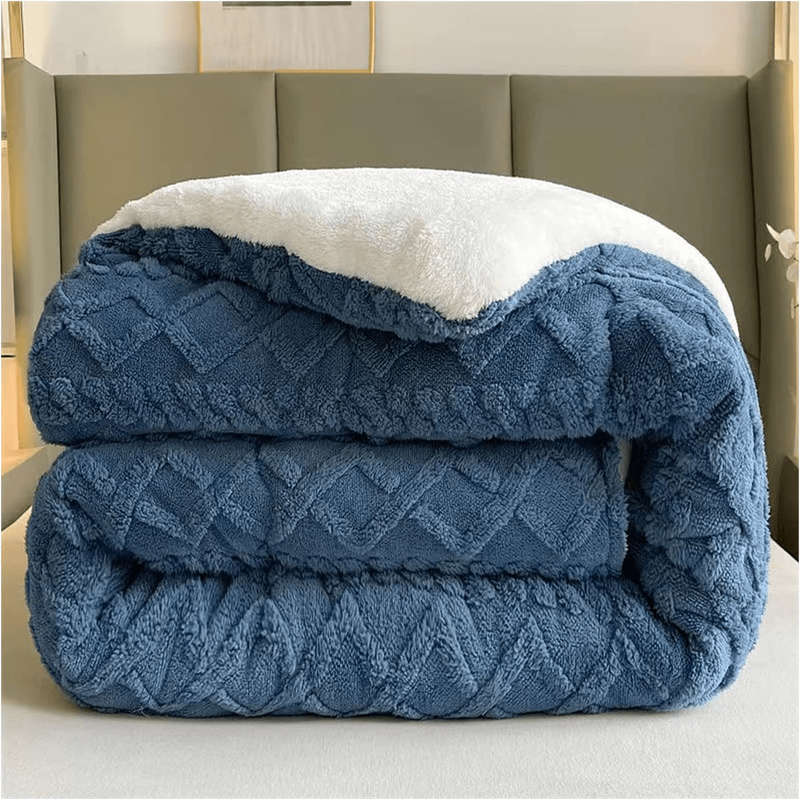 SMTE Winter Cotton Throw - Blue with keychain