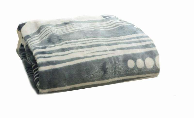 SMTE Queen Size IYWA Blanket - One-Ply - Warm and Comfy - Green with keychain