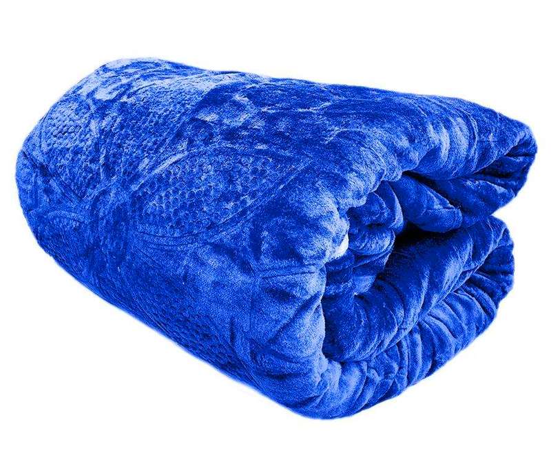 SMTE Super Soft Heavy Quality Mink & Embossed Blanket - Blue with keychain