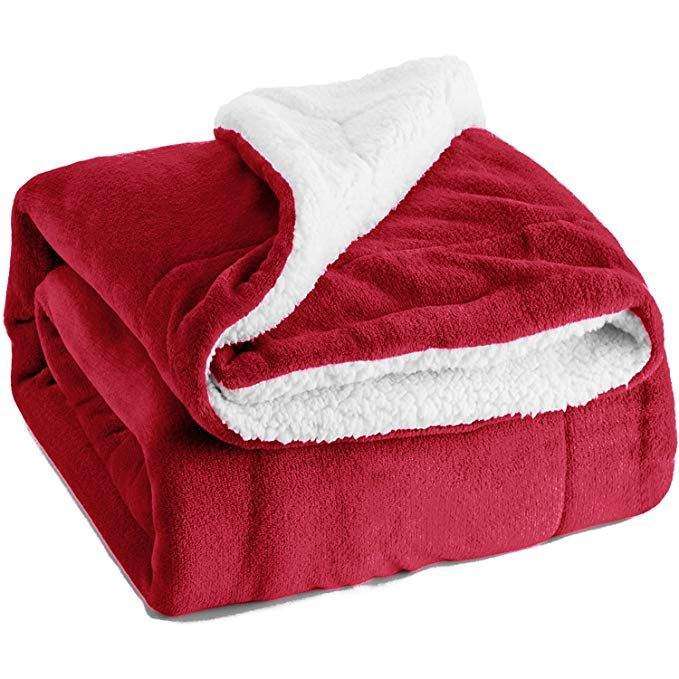 SMTE Sherpa Fleece Blanket Throw - Red with keychain