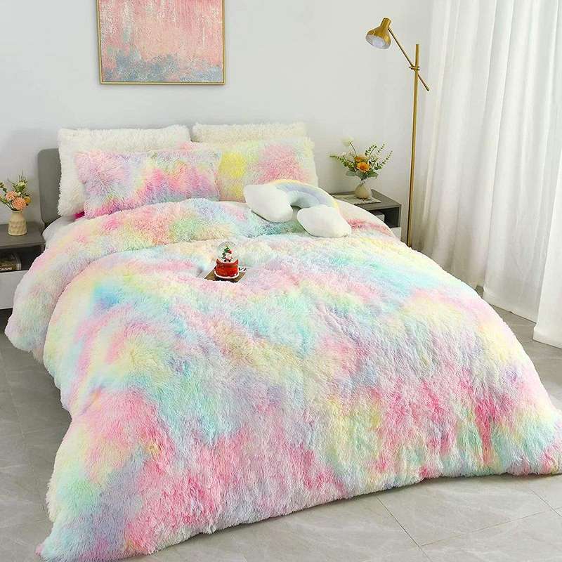 SMTE Fluffy Comforter -Rainbow/Unicorn with keychain