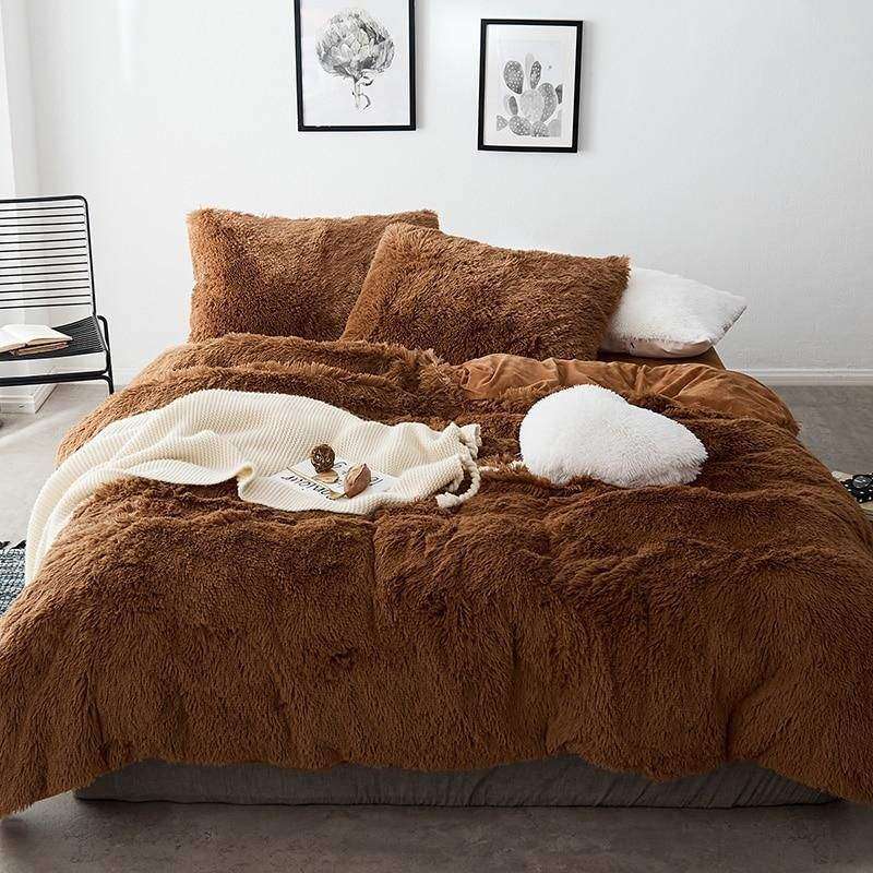 SMTE Fluffy Comforter Brown with keychain