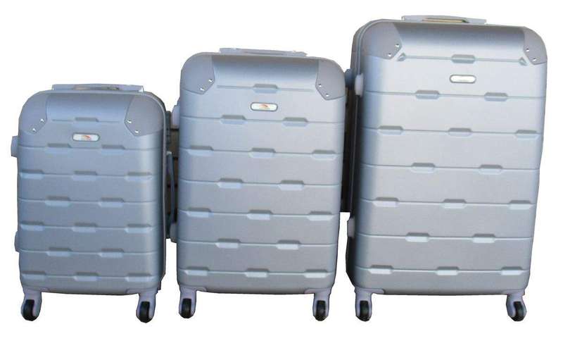 SMTE 3 Piece Luggage Set - Silver with keychain