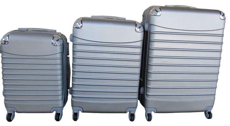 SMTE 3 Piece Luggage Set - Silver with keychain