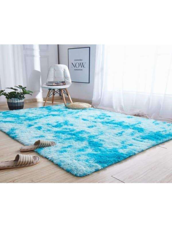 SMTE Light Blue & White Fluffy Rug/Carpet with keychain