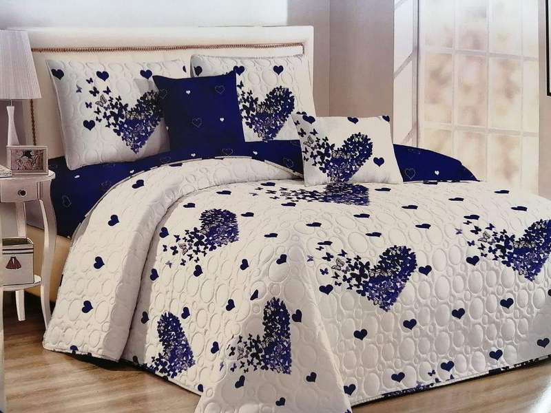 SMTE 5pcs Blue Heart Quilt Bedspread Set with keychain