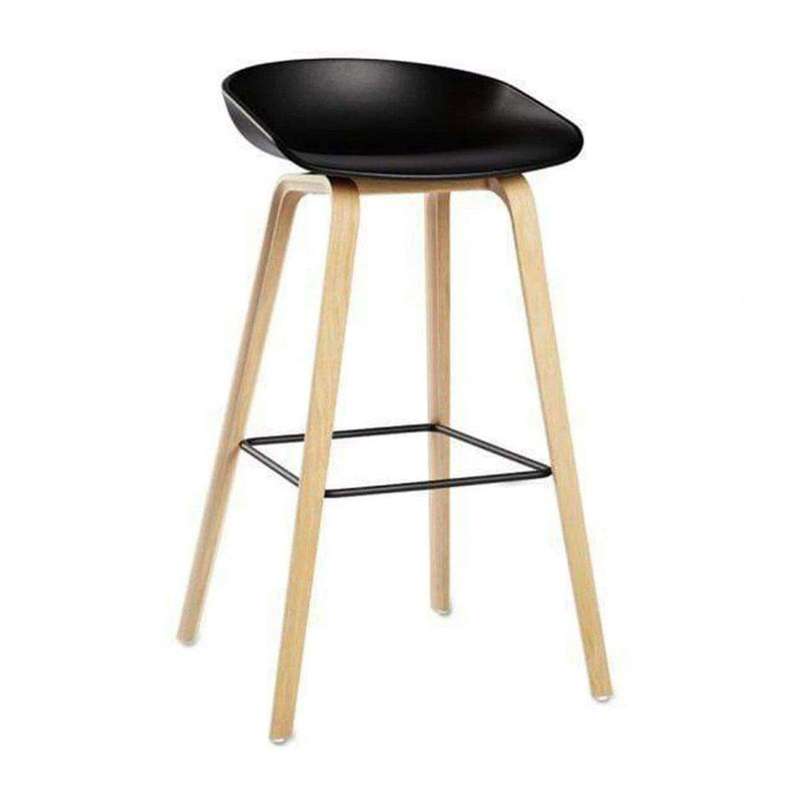 SMTE Emma Bar Stool - Black with keychain