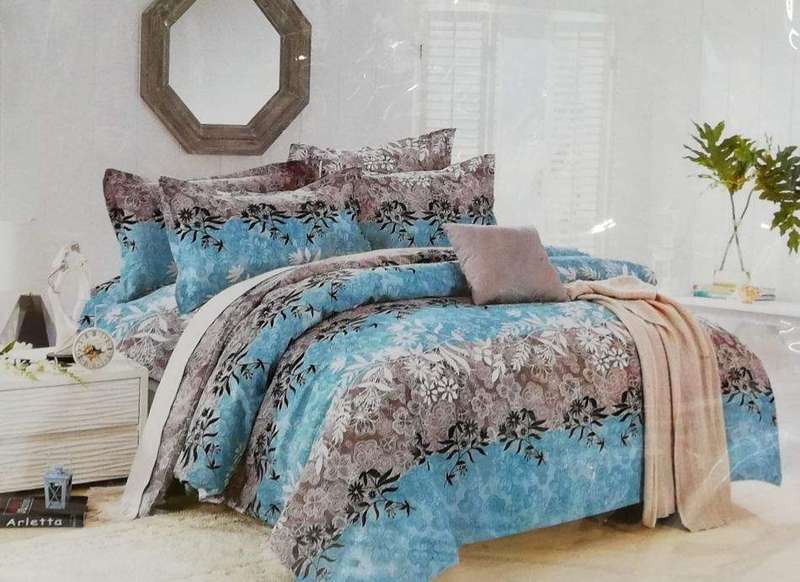 SMTE Flowered Duvet Cover Set with keychain