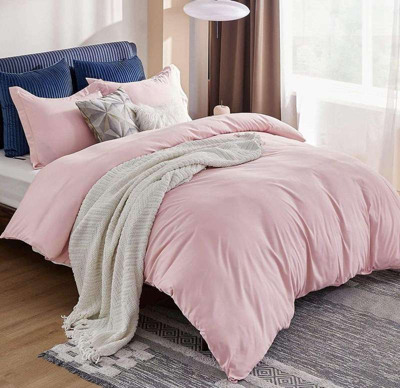 SMTE High Quality Fabric Ace Duvet Covet Set - Pink - Queen with keychain